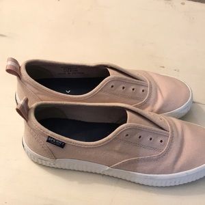 Sperry slip on 7 pink